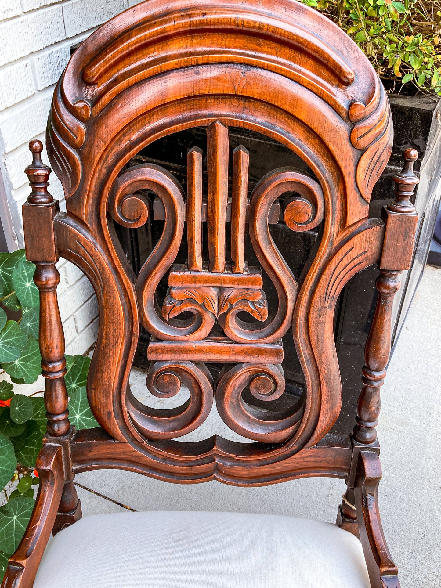 Antique American 19th Century Victorian Carved Walnut Slipper Chair