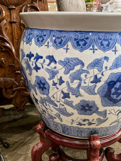 Classic Contemporary Blue White Floral Chinese Porcelain Raised Planter Pot