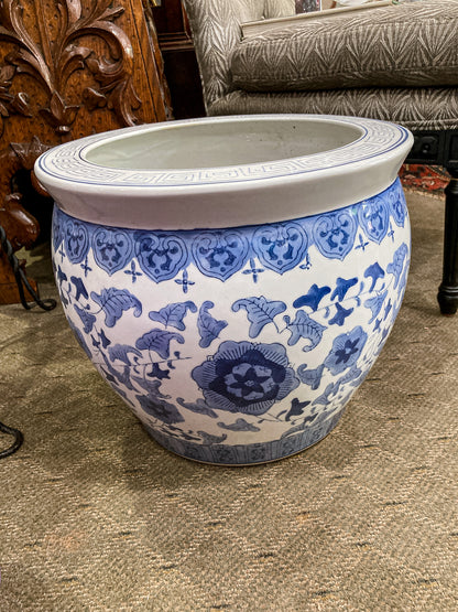 Classic Contemporary Blue White Floral Chinese Porcelain Raised Planter Pot