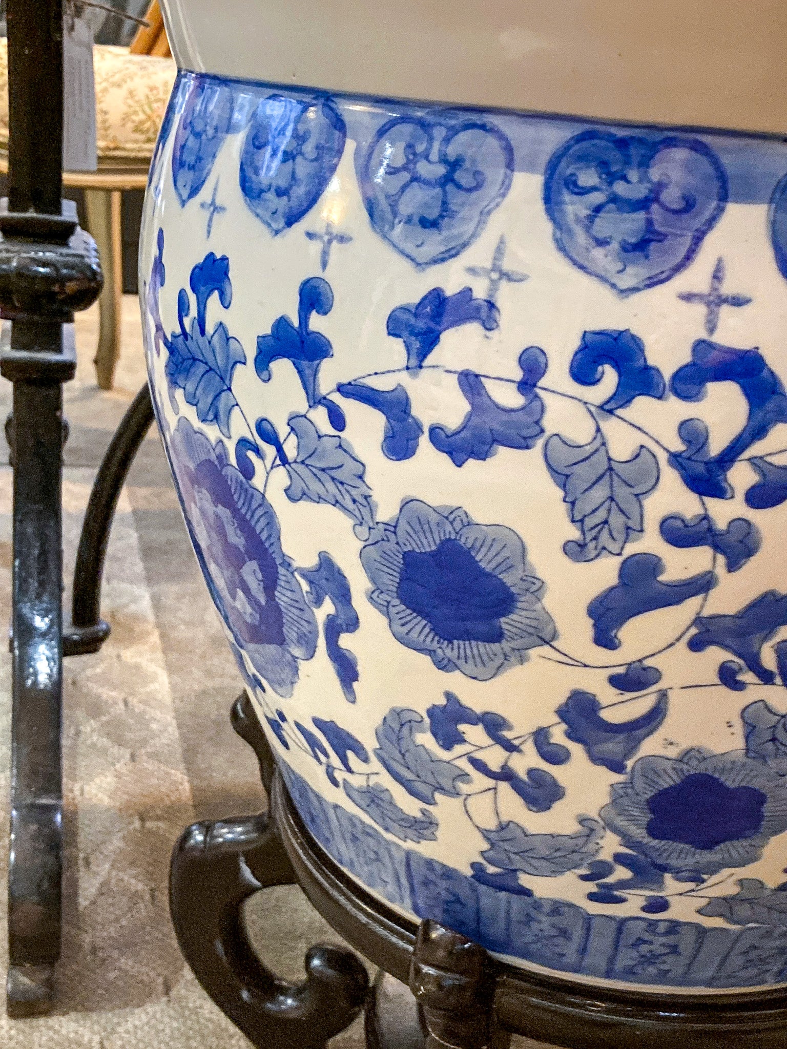 Classic Contemporary Blue White Floral Chinese Porcelain Raised Planter Pot