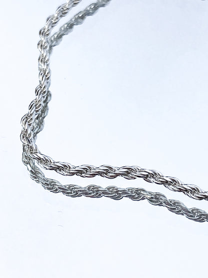 Radiant Italian 925 Sterling Silver Twisted Rope 7-Inch Chain Bracelet