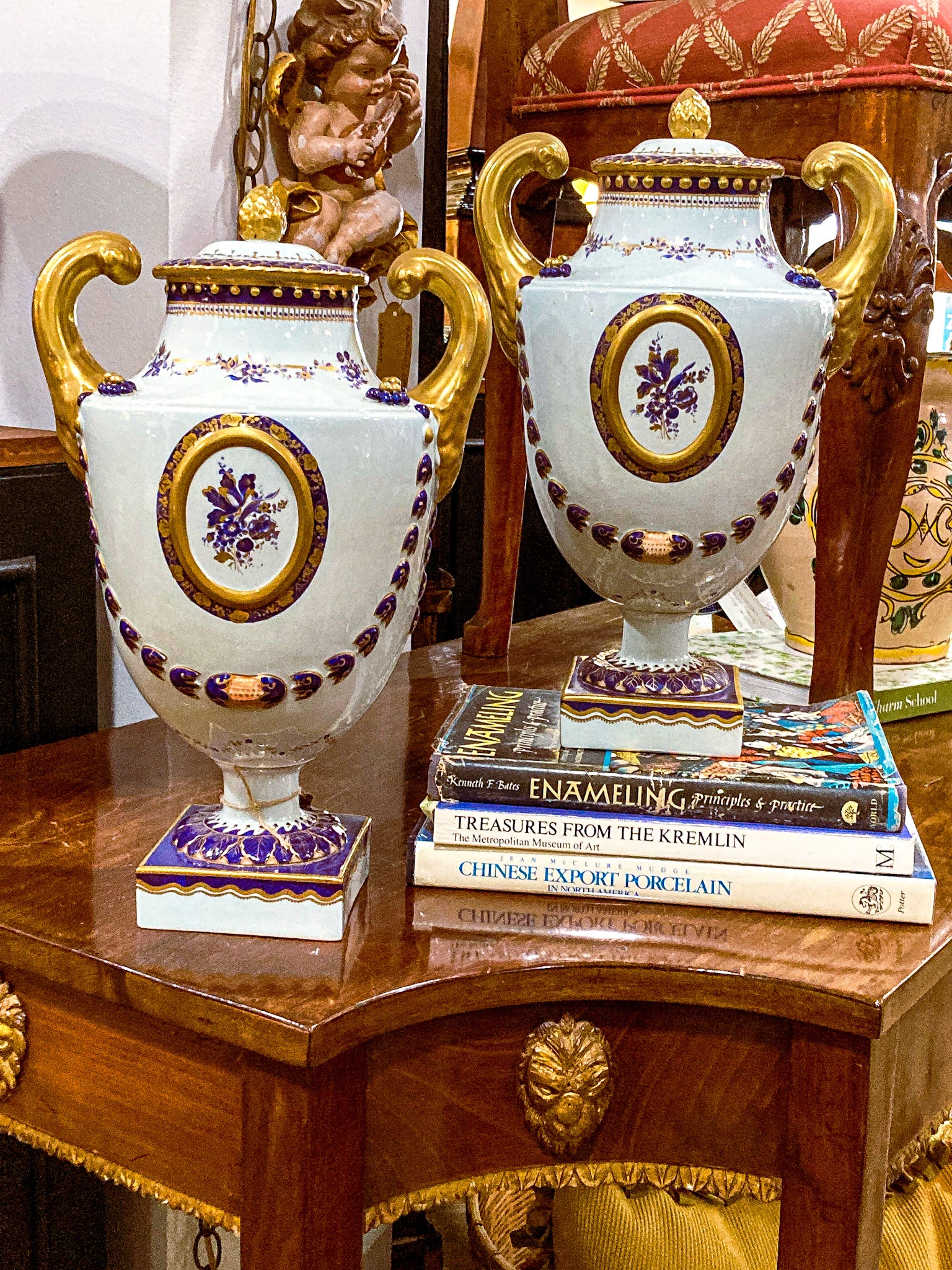 Pair Vintage 1980's 18th Century Style Blue White Gold Mottahedeh Porcelain Urns