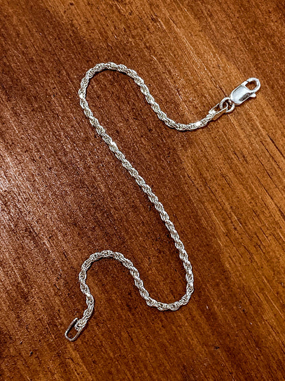 Radiant Italian 925 Sterling Silver Twisted Rope 7-Inch Chain Bracelet