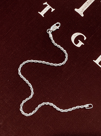 Radiant Italian 925 Sterling Silver Twisted Rope 7-Inch Chain Bracelet