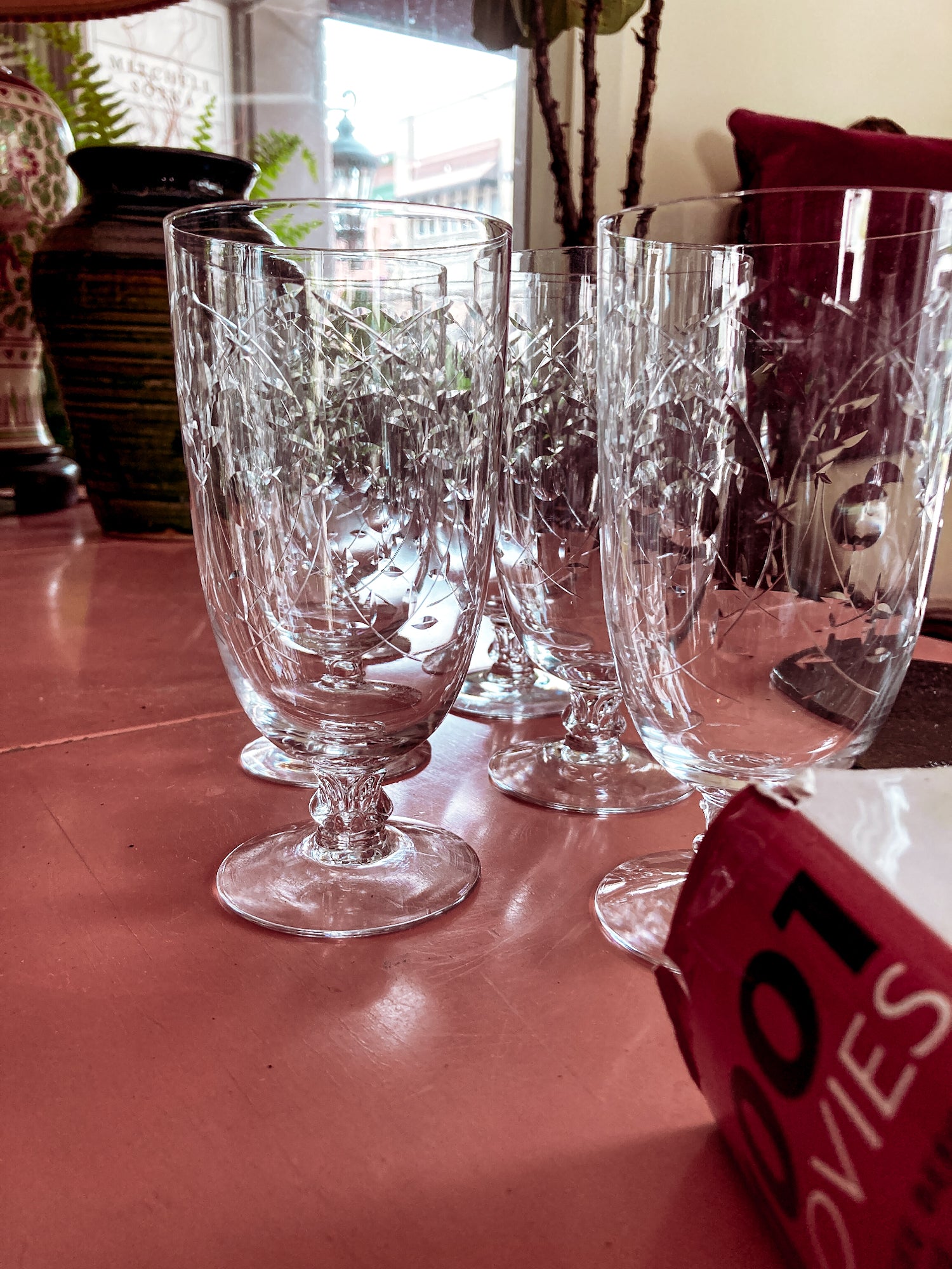 Set of Six Vintage 1940s Starburst Engraved Clear Glass Iced Tea Glasses
