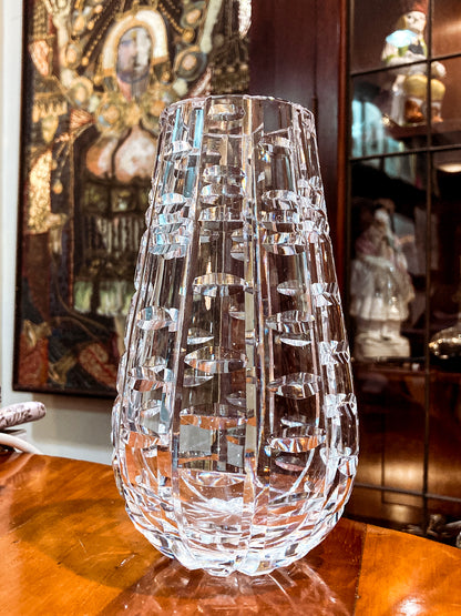 Stunning Vintage Clear Crystal Cut Teardrop Fluted Waterford Vase