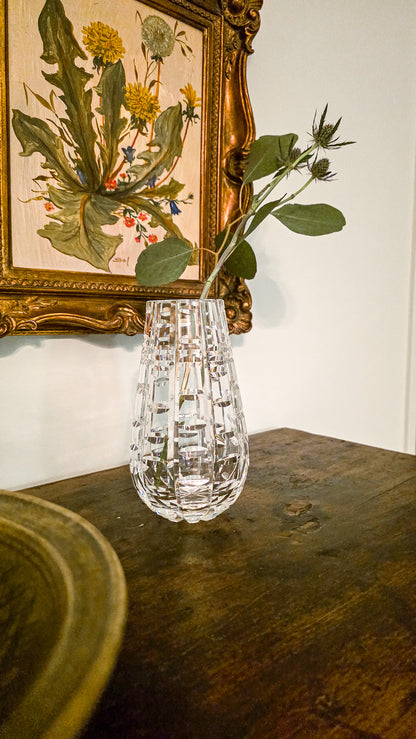 Stunning Vintage Clear Crystal Cut Teardrop Fluted Waterford Vase