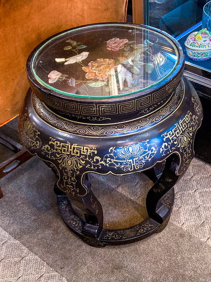 Vintage Applied Stone Roses Bird Gold Detailed Black Lacquer Round Side Table
