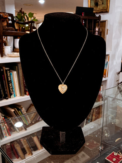 Vintage Gold Filled Engraved Heart Photo Locket Pendant Necklace