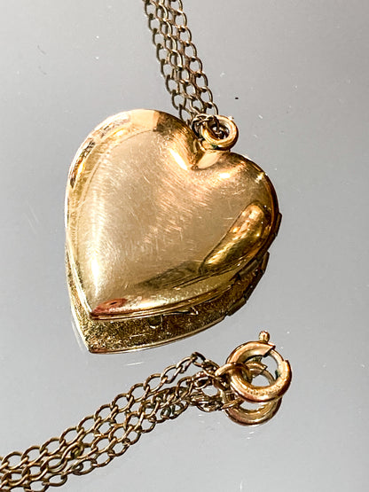 Vintage Gold Filled Engraved Heart Photo Locket Pendant Necklace