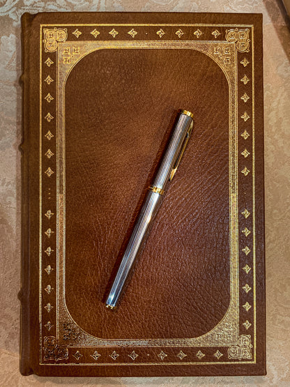 Vintage Waterman 18K Yellow Gold Silver Ribbed Fountain Ink Pen