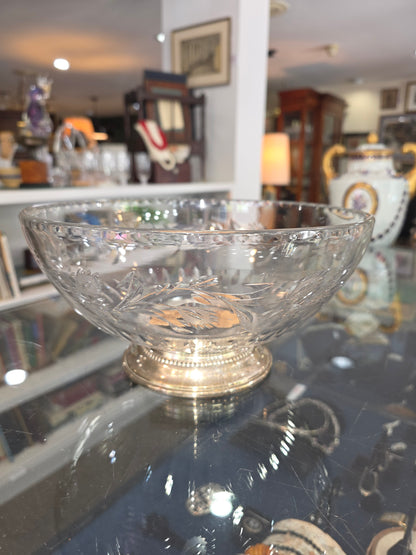 Vintage 1950s Floral Vine Motif Hand Engraved Sterling Silver Footed Base Glass Bowl