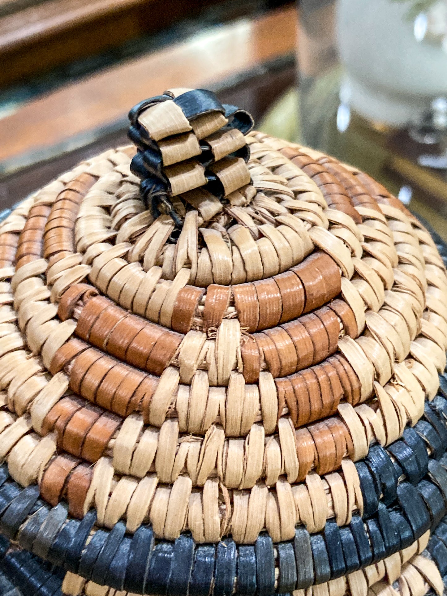Vintage 1950s H. Gumede South African Zulu Hand Woven Lidded Basket