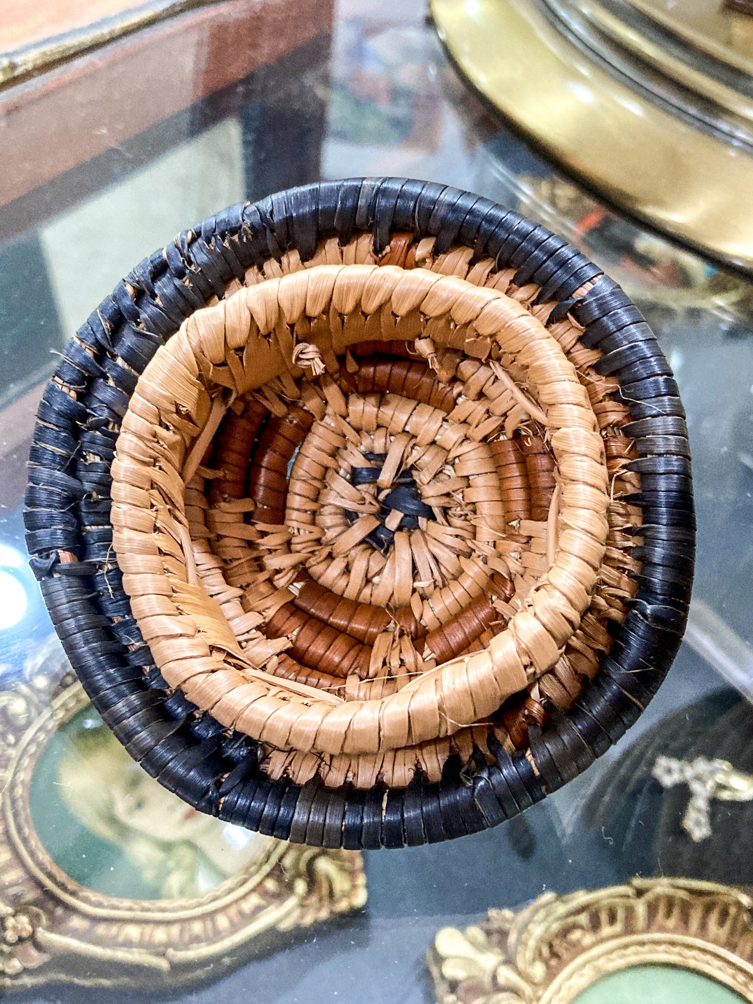 Vintage 1950s H. Gumede South African Zulu Hand Woven Lidded Basket