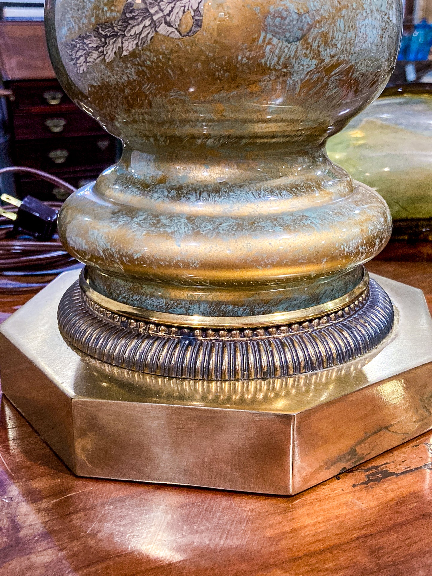 Vintage 1950's Hollywood Regency Greek Goddess Eglomise Glass Table Lamp