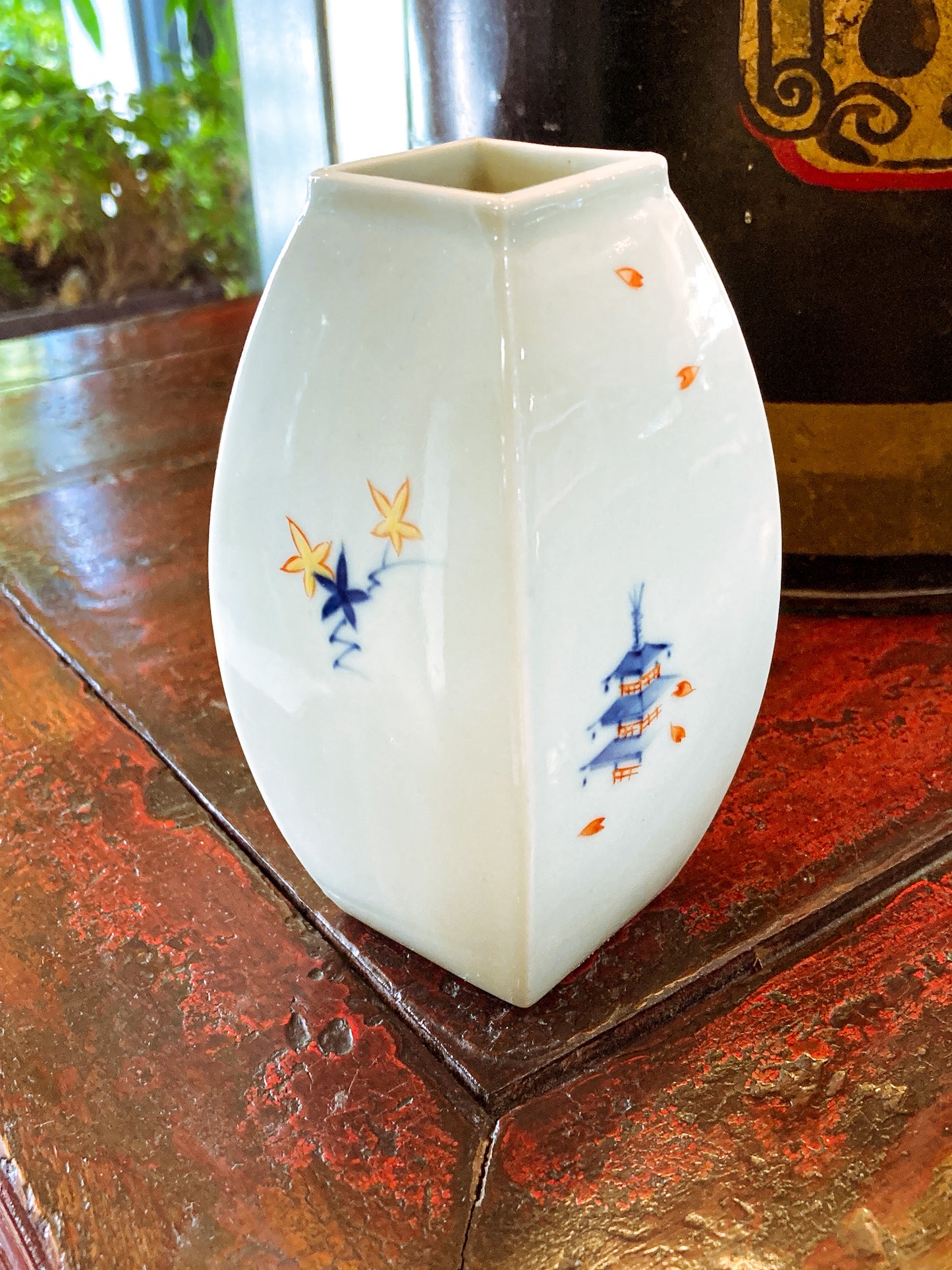 Vintage Hand Painted White Porcelain Bowed Cabinet Vase Japan 1950s