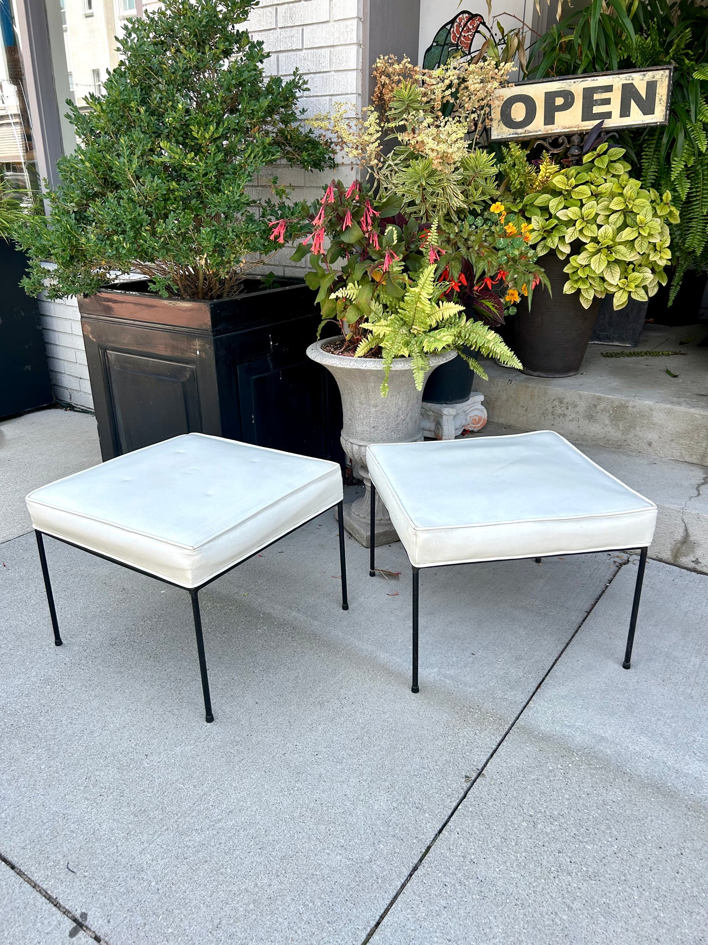 Vintage 1960s Paul McCobb White Leather Black Iron Leg Square Foot Stool Ottoman
