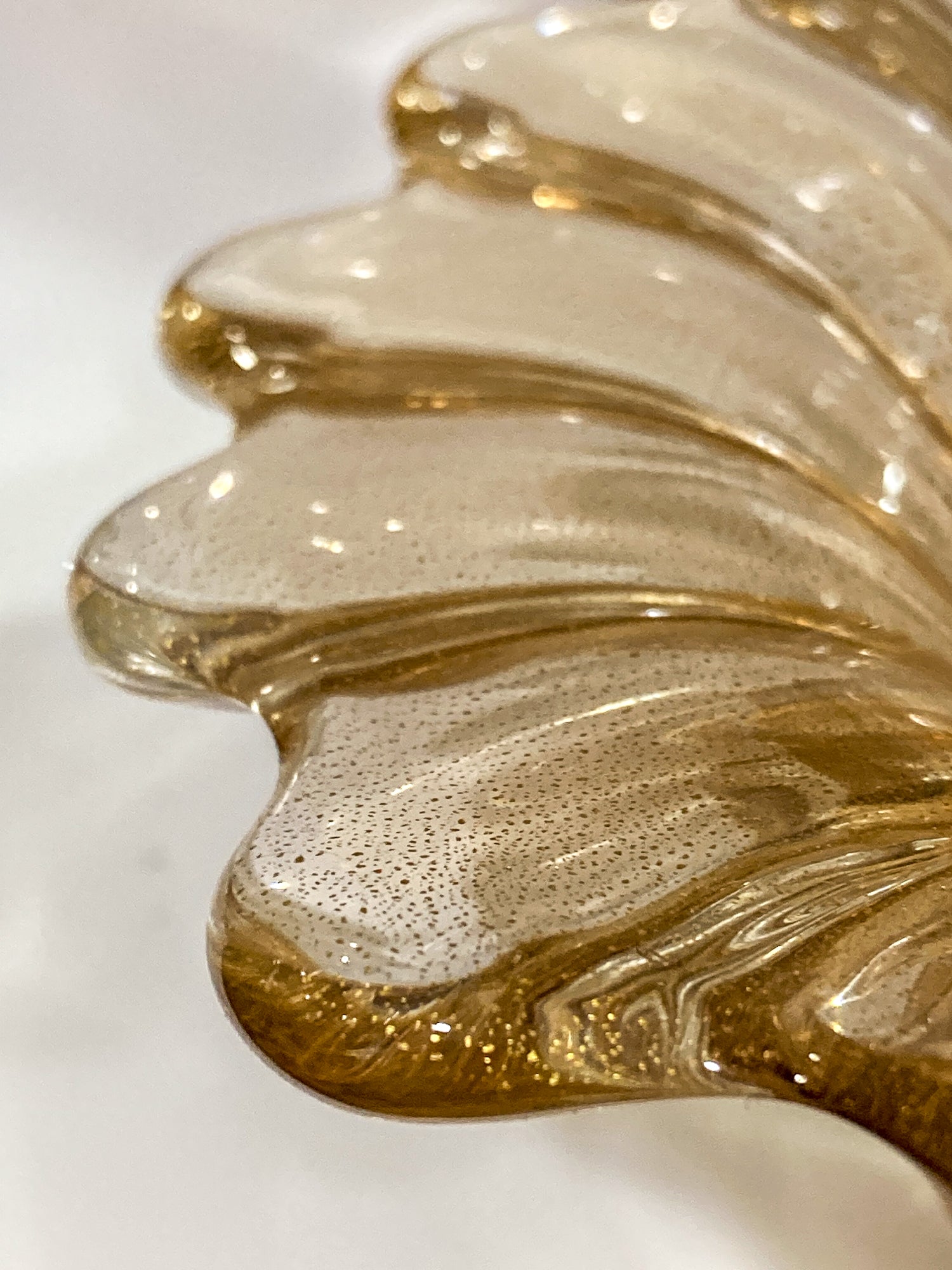 Vintage 1970s Murano Italian Gold Fleck Handblown Glass Basket Bowl