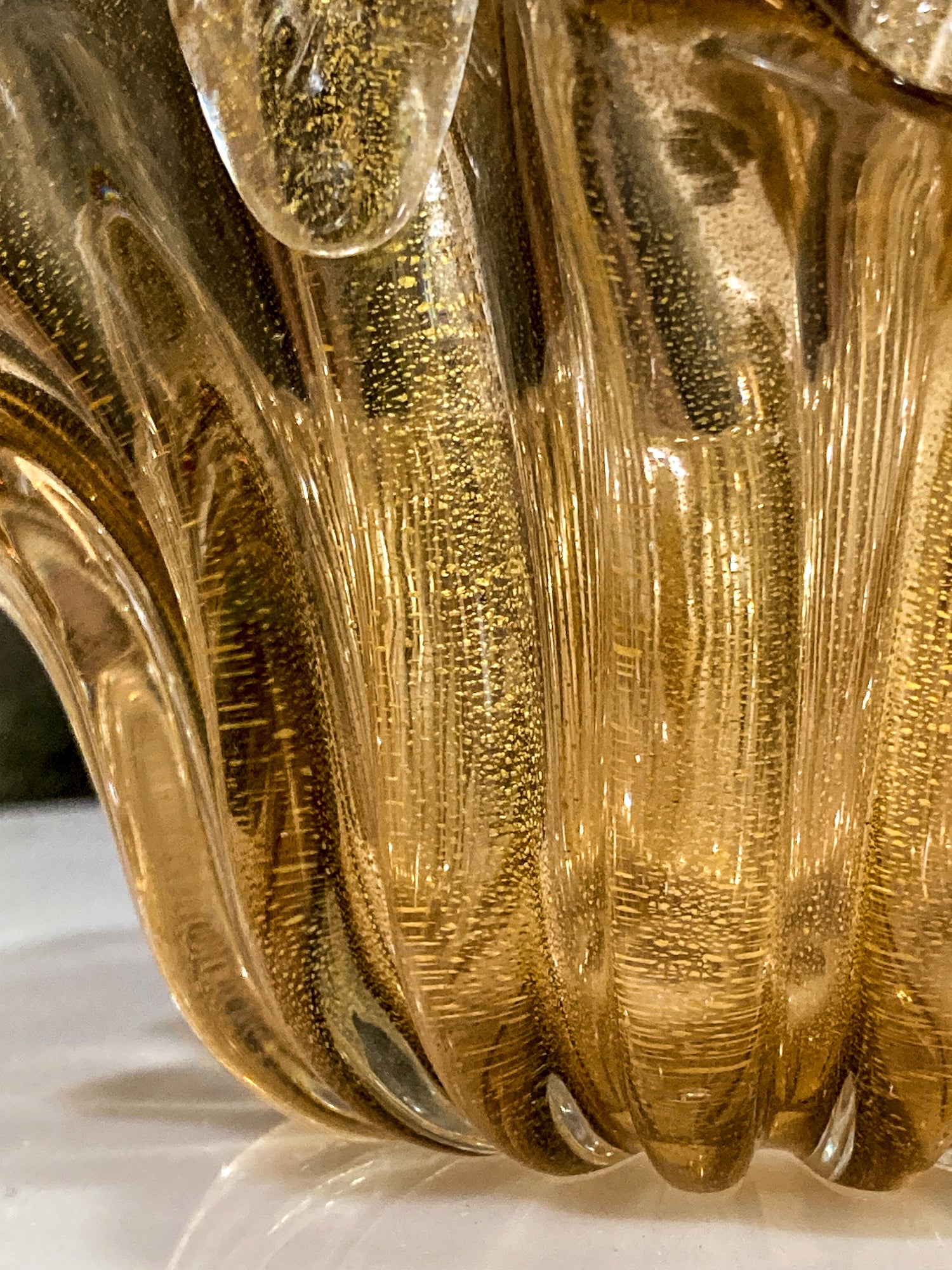 Vintage 1970s Murano Italian Gold Fleck Handblown Glass Basket Bowl