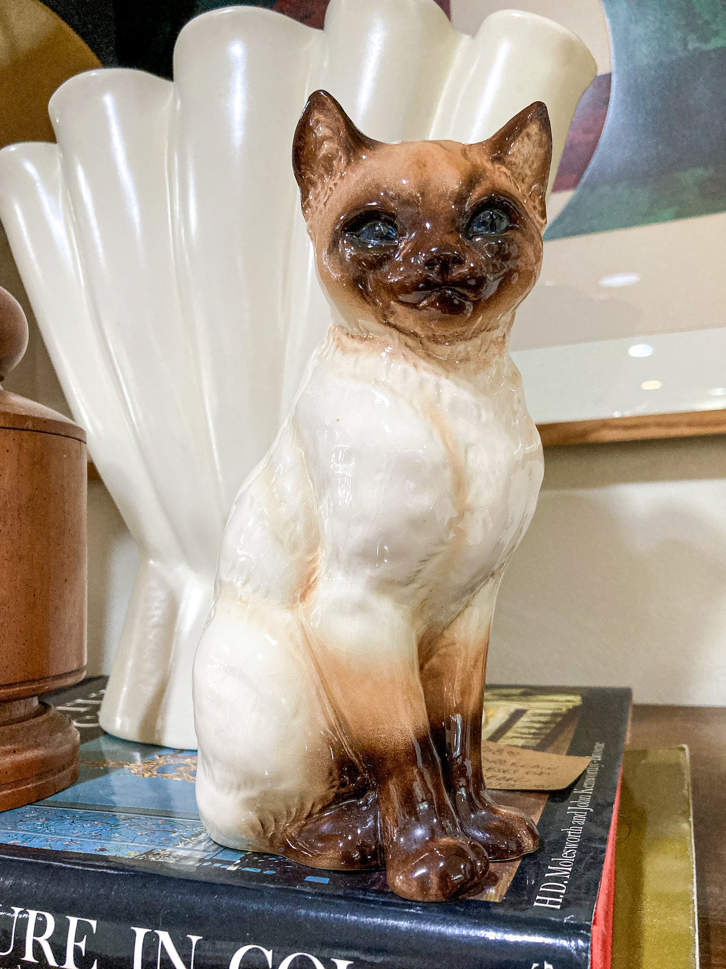 Vintage 1970s Siamese Cat Goebel #2438 Sculptural Porcelain Figurine