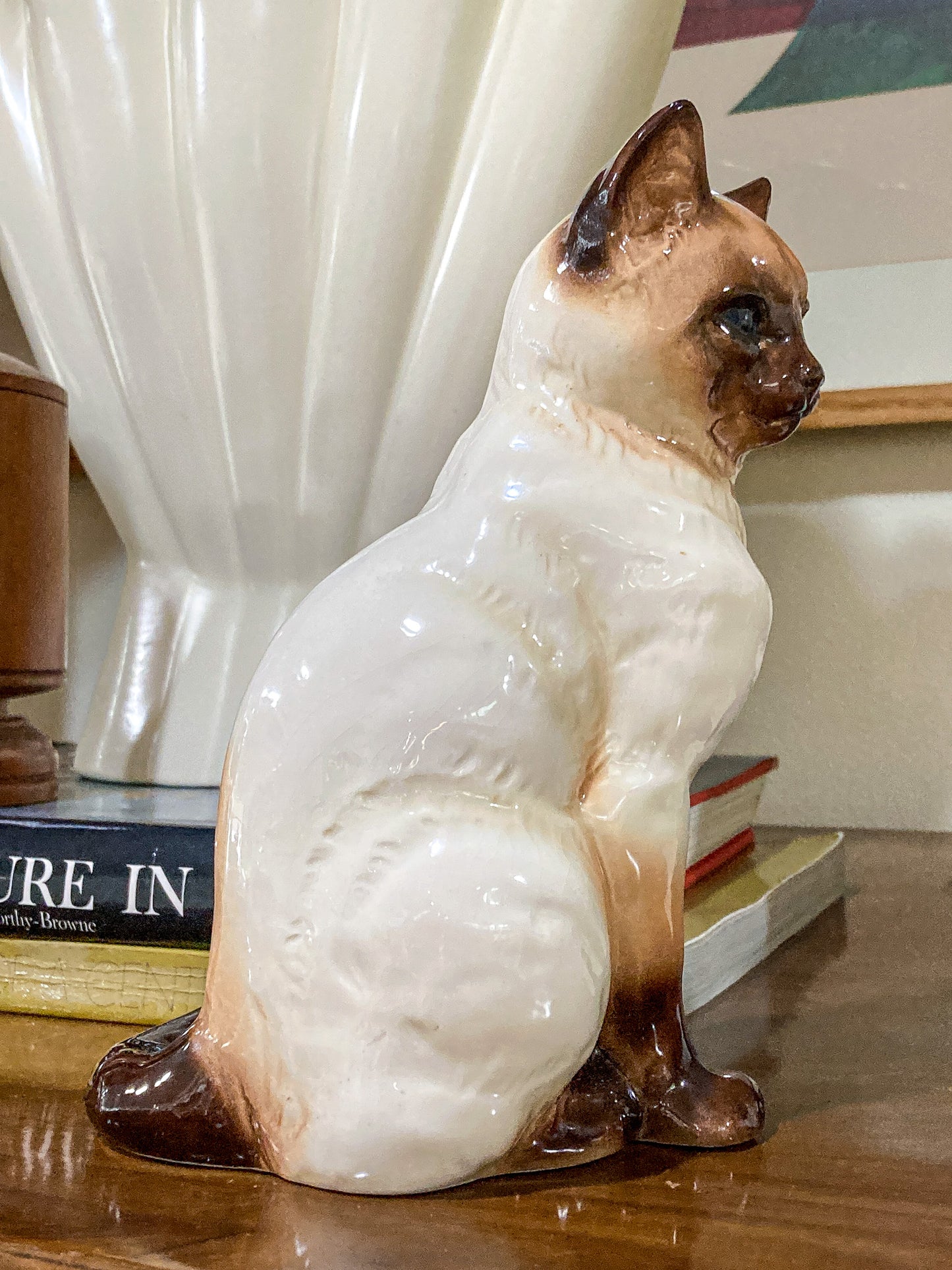 Vintage 1970s Siamese Cat Goebel #2438 Sculptural Porcelain Figurine