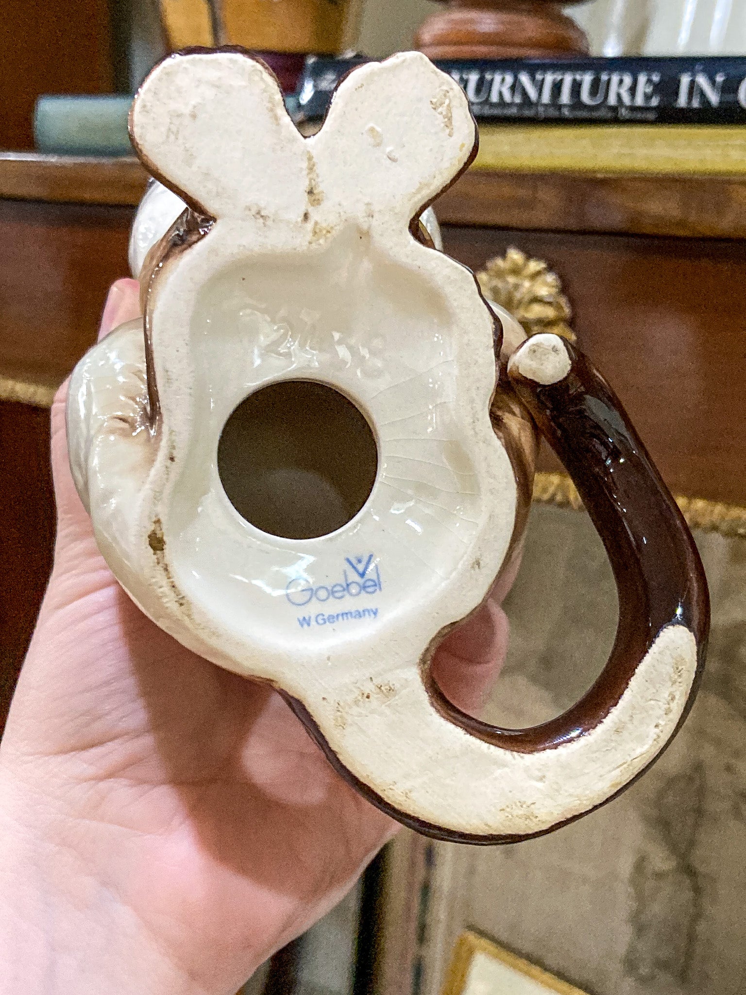 Vintage 1970s Siamese Cat Goebel #2438 Sculptural Porcelain Figurine