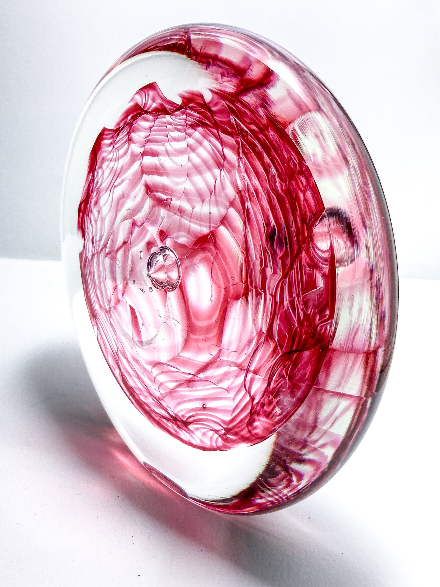 Vintage 1995 Rod Sounik Handblown Magenta Clear Glass Disc Paperweight