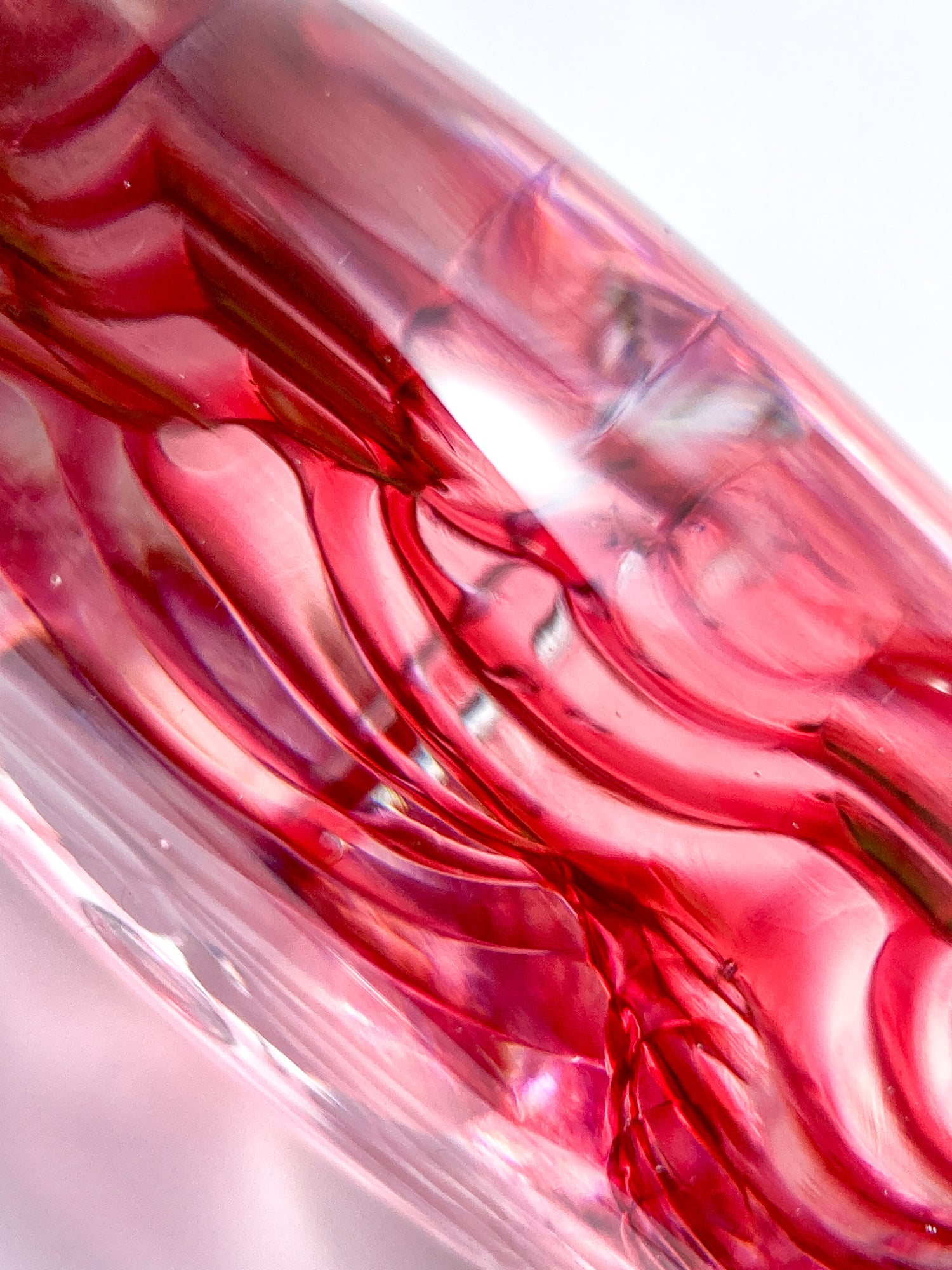 Vintage 1995 Rod Sounik Handblown Magenta Clear Glass Disc Paperweight
