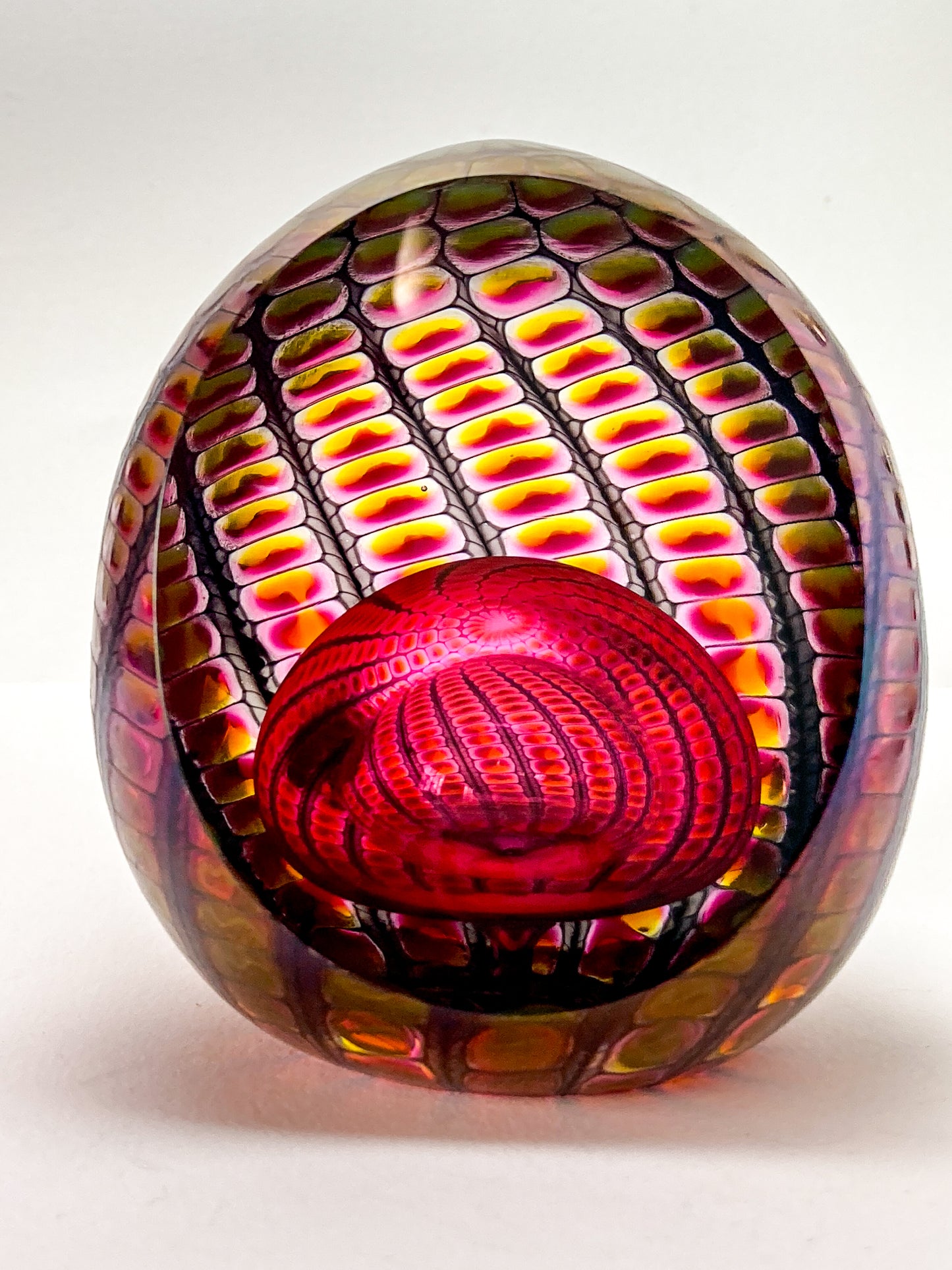 Vintage 1996 Tom Philabaum Handblown Reptile Skin Bubble Glass Paperweight