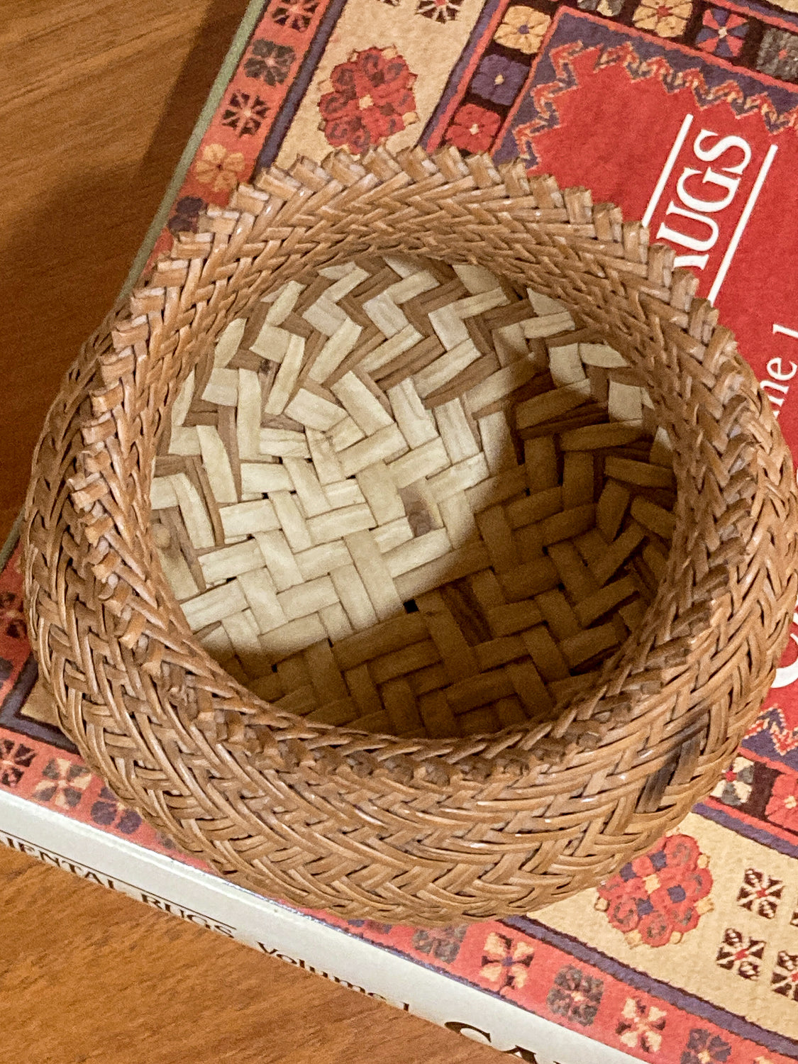 Vintage 20th Century Hand Woven Tarahumara Small Twill Pine Needle Basket