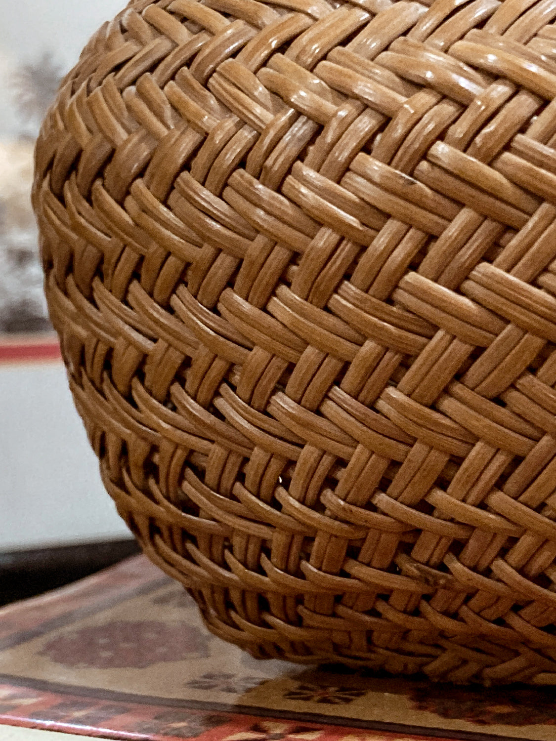 Vintage 20th Century Hand Woven Tarahumara Small Twill Pine Needle Basket