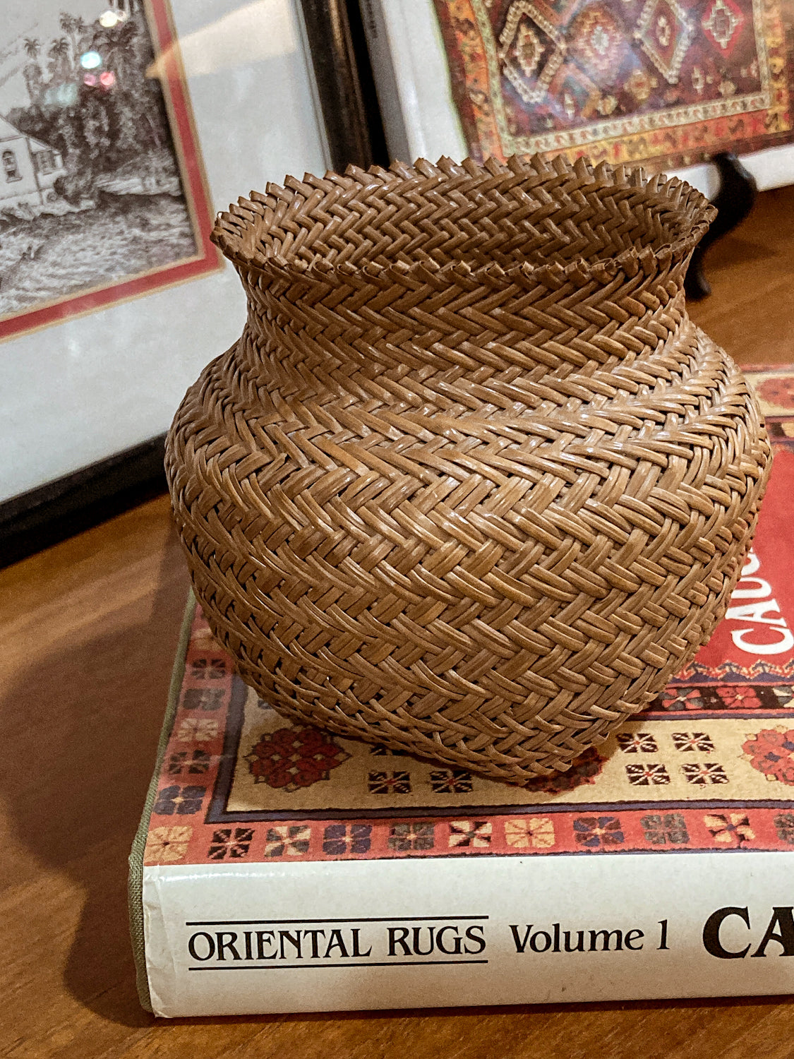 Vintage 20th Century Hand Woven Tarahumara Small Twill Pine Needle Basket