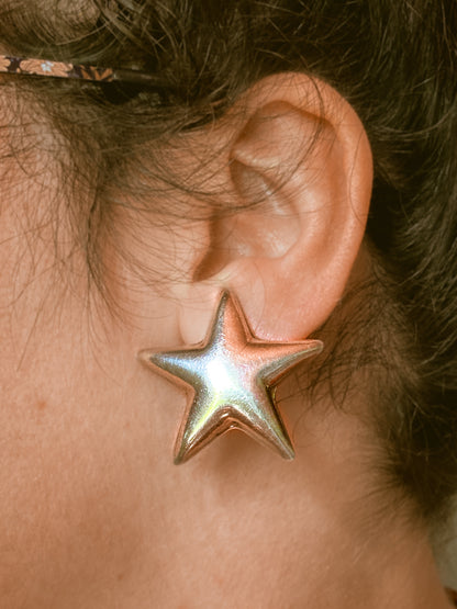 Star-shaped earring worn on an ear with a blurred background Vintage 925 Sterling Silver Dimensional Bubble Star Clip On Earrings