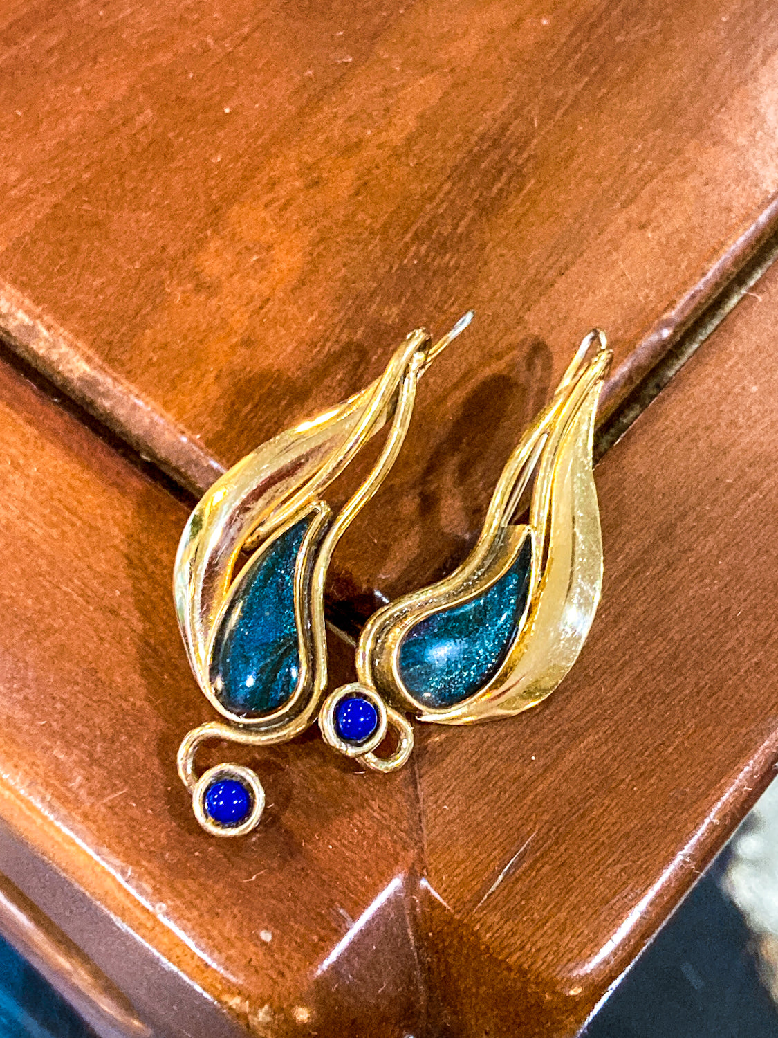 Vintage Abstract Gold Silver Tear Drop Green Blue Accent Drop Earrings