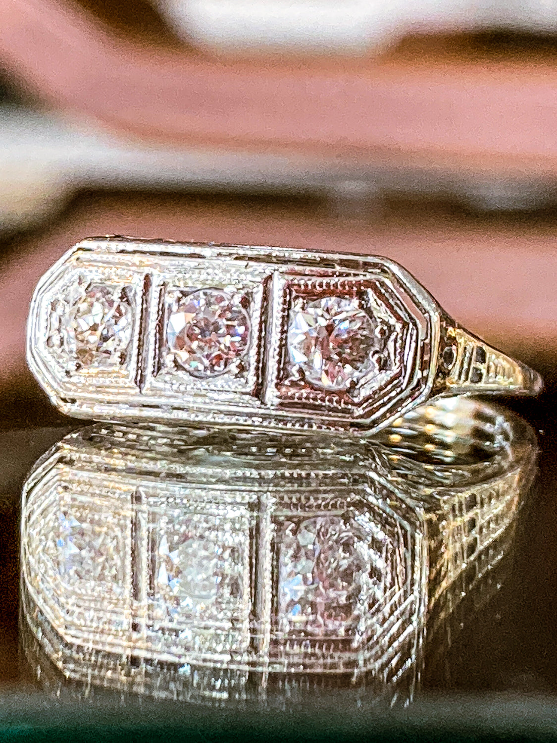Vintage Art Deco 10K White Gold Filigree Triple Diamond Round Cut Ring