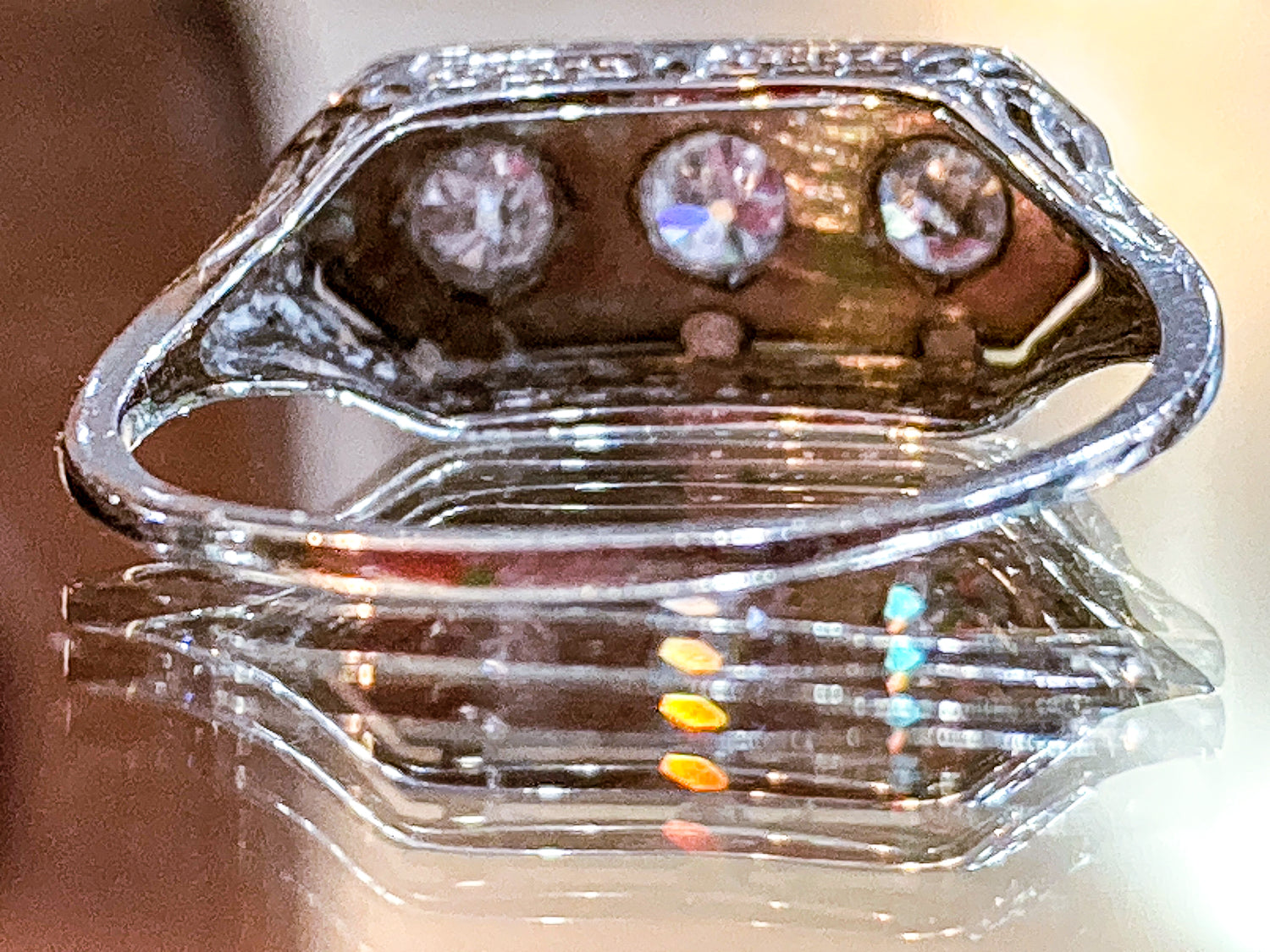 Vintage Art Deco 10K White Gold Filigree Triple Diamond Round Cut Ring