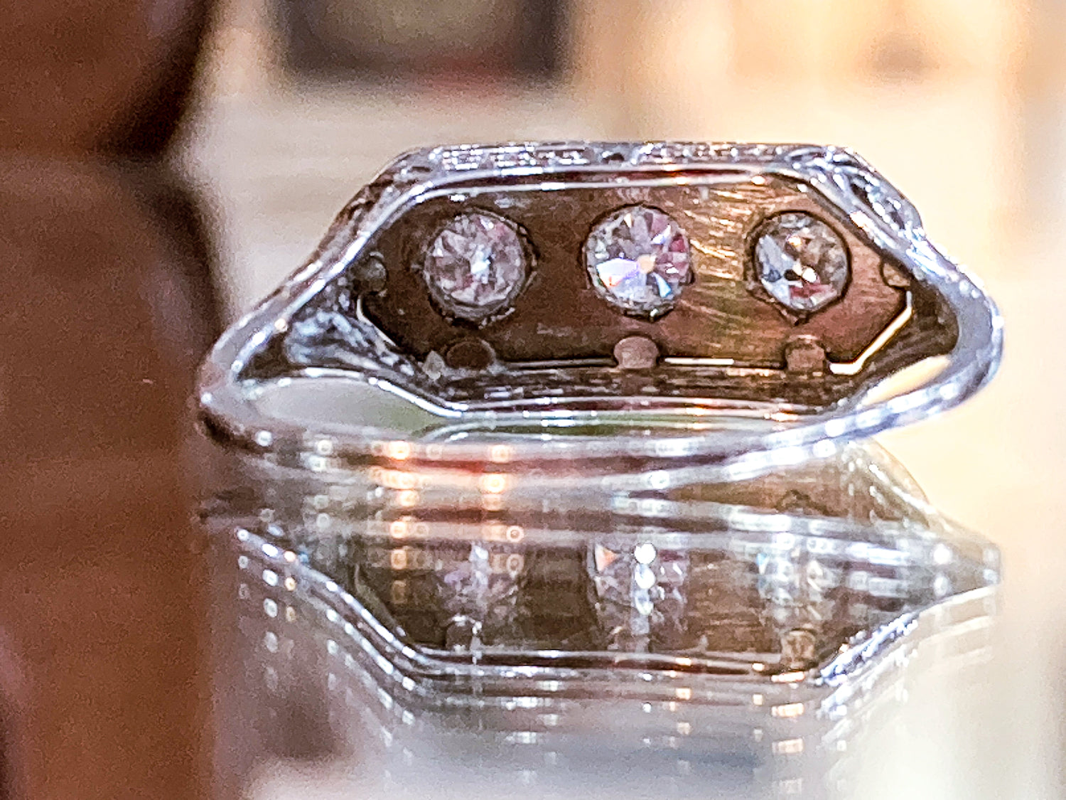 Vintage Art Deco 10K White Gold Filigree Triple Diamond Round Cut Ring