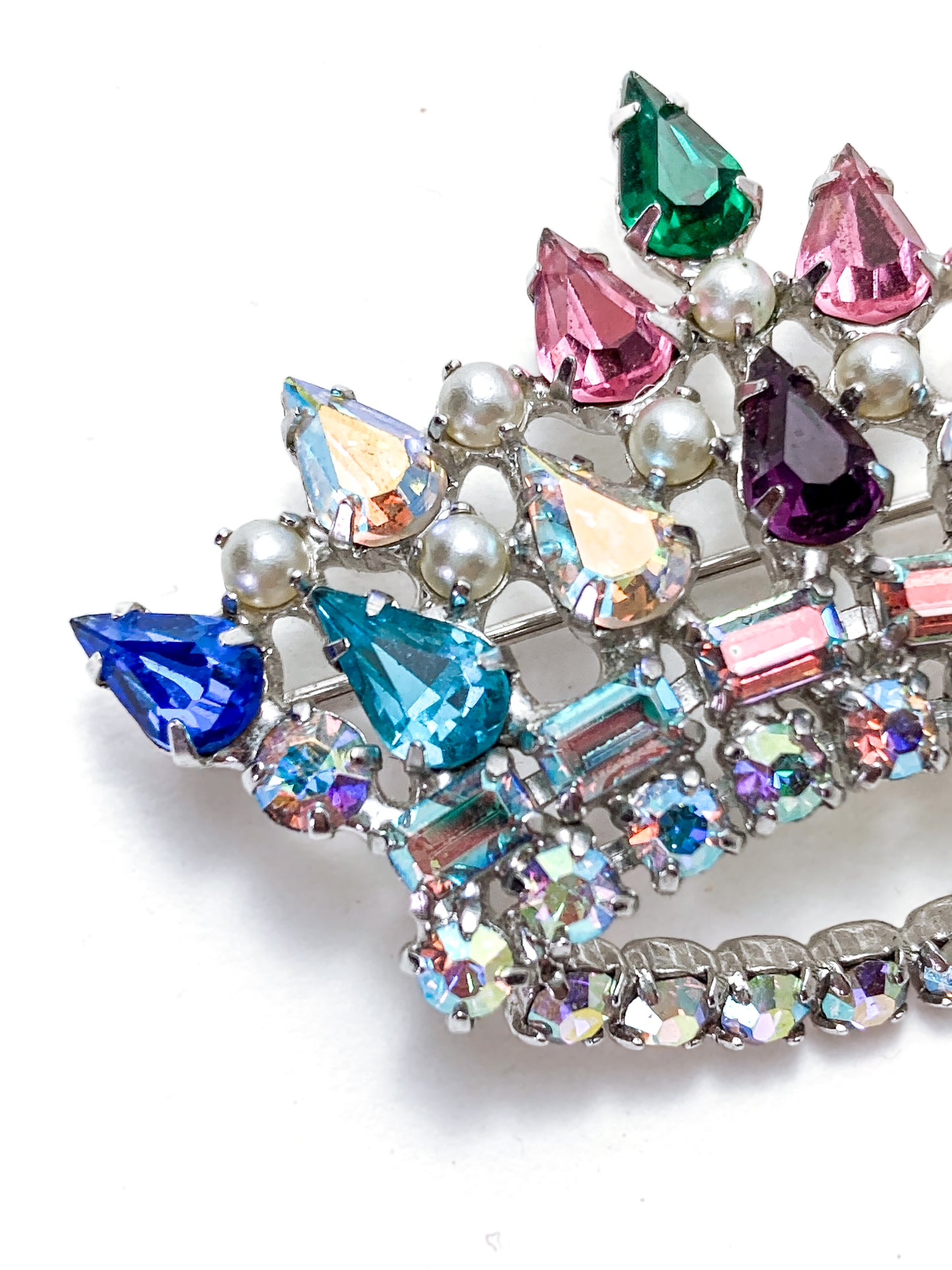 Vintage B. David Colorful Iridescent Rhinestone Pearl Crown Brooch Pin Jewelry