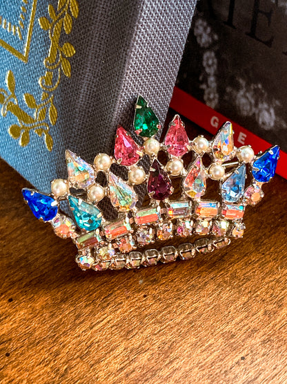 Vintage B. David Colorful Iridescent Rhinestone Pearl Crown Brooch Pin Jewelry