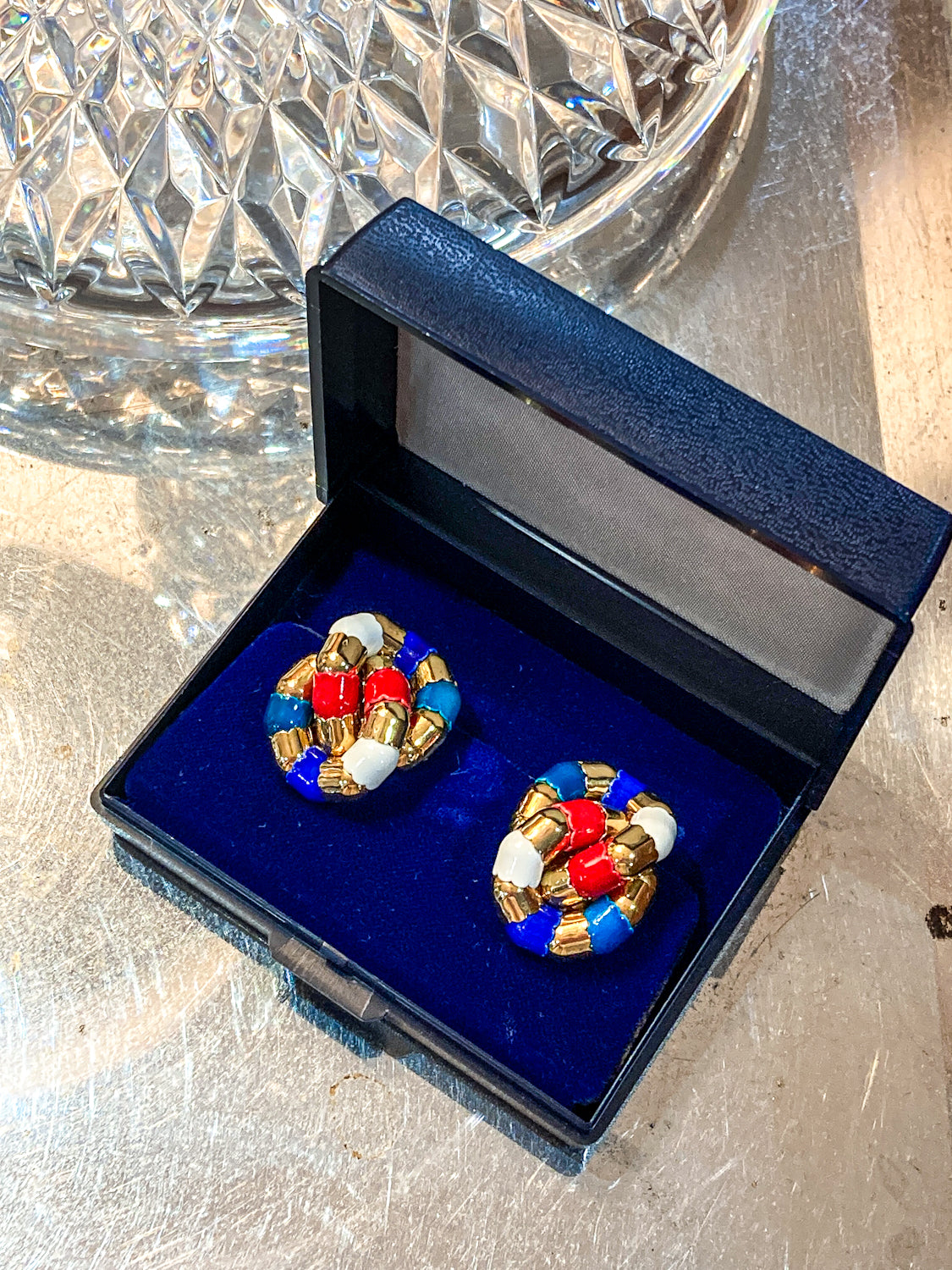 Vintage Bucherer Red Blue White Gold Tulip Knot Clip-on Earrings Original Box