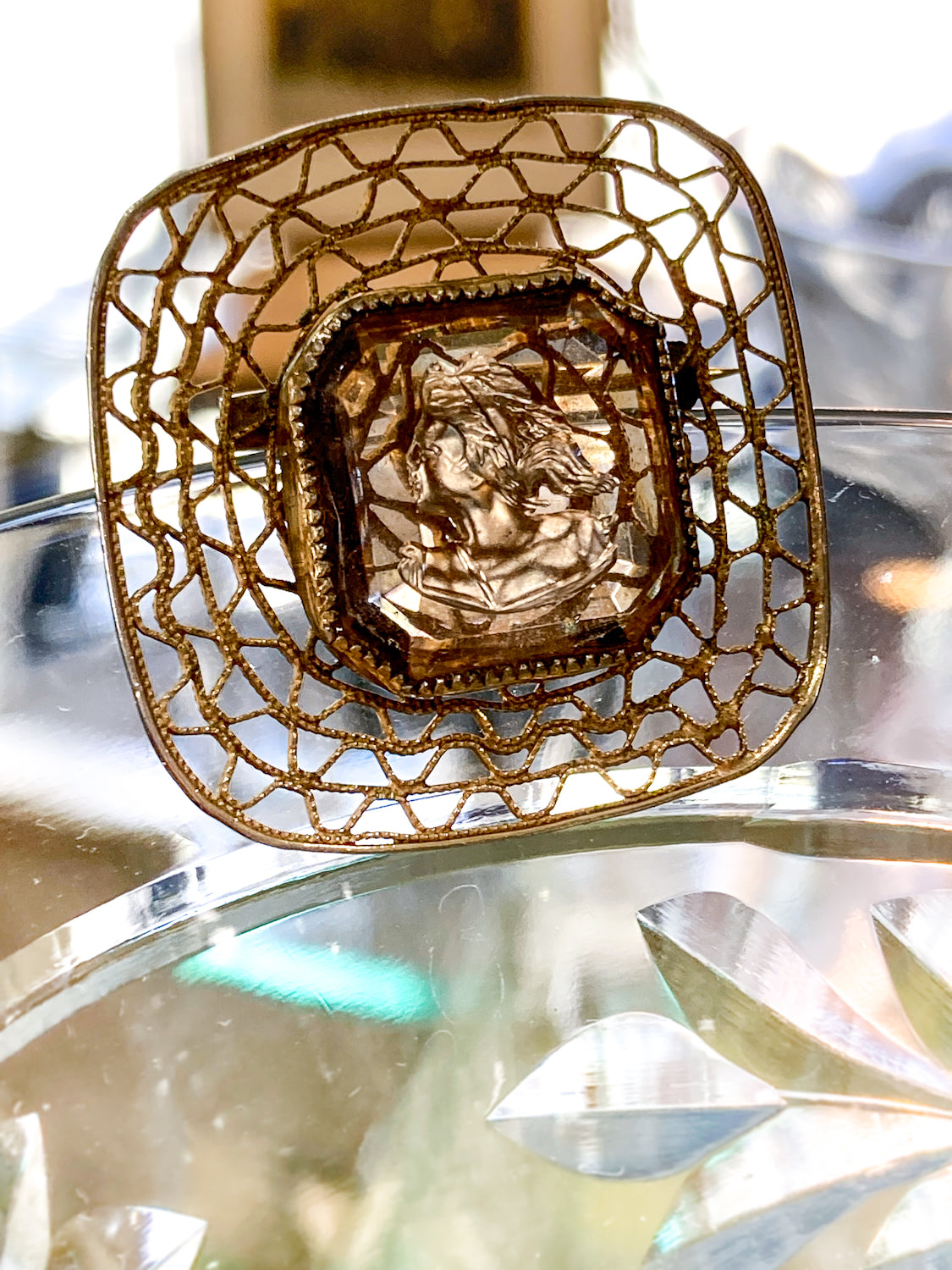 Vintage Topaz Glass Intaglio Relief Classic Cameo Gold Filigree Brooch Pin