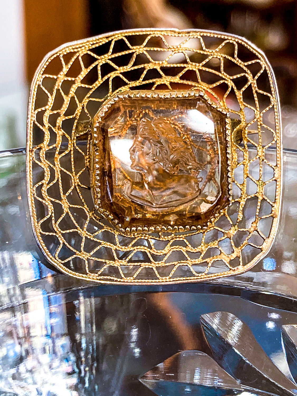 Vintage Topaz Glass Intaglio Relief Classic Cameo Gold Filigree Brooch Pin