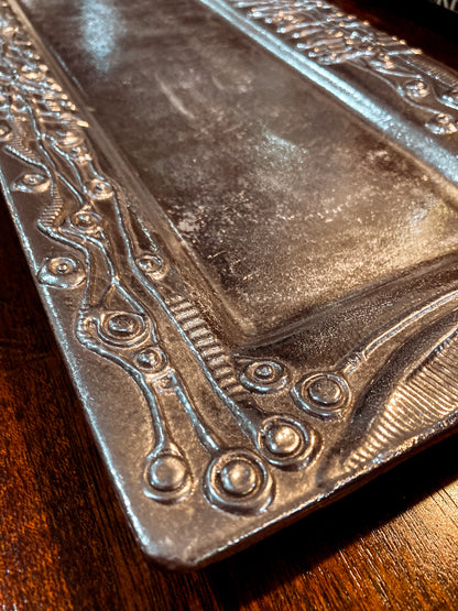 Vintage Don Drumm Studio Aluminum Metal Rectangular Narrow Platter Tray