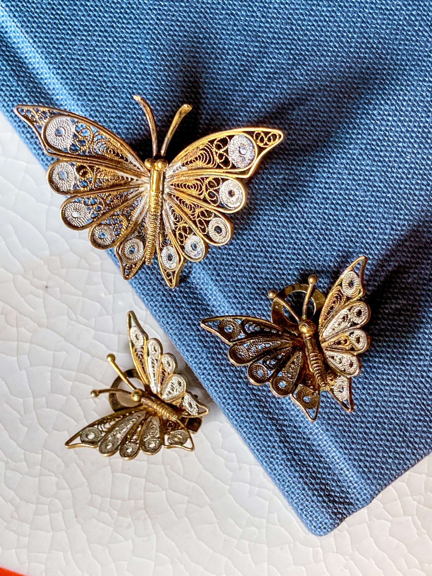 Vintage Enameled 800 Silver Filigree Butterfly Brooch Clip Earrings Set