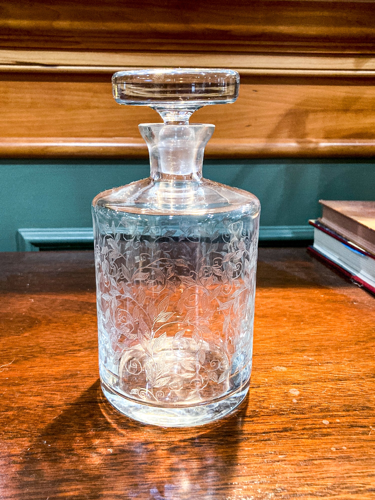 Vintage Formano MCM Hand- Etched Leaves Vine Clear Glass Decanter Barware