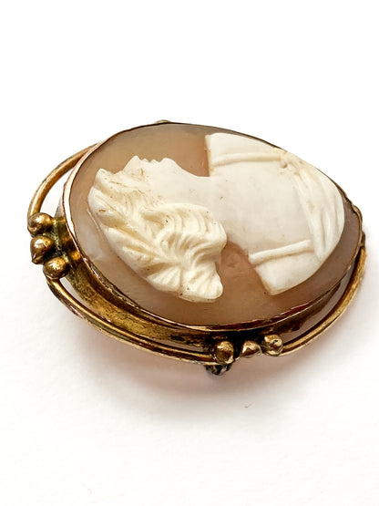 Vintage Gold Tone Neo-Classical Style Italian Oval Cameo Brooch Pin