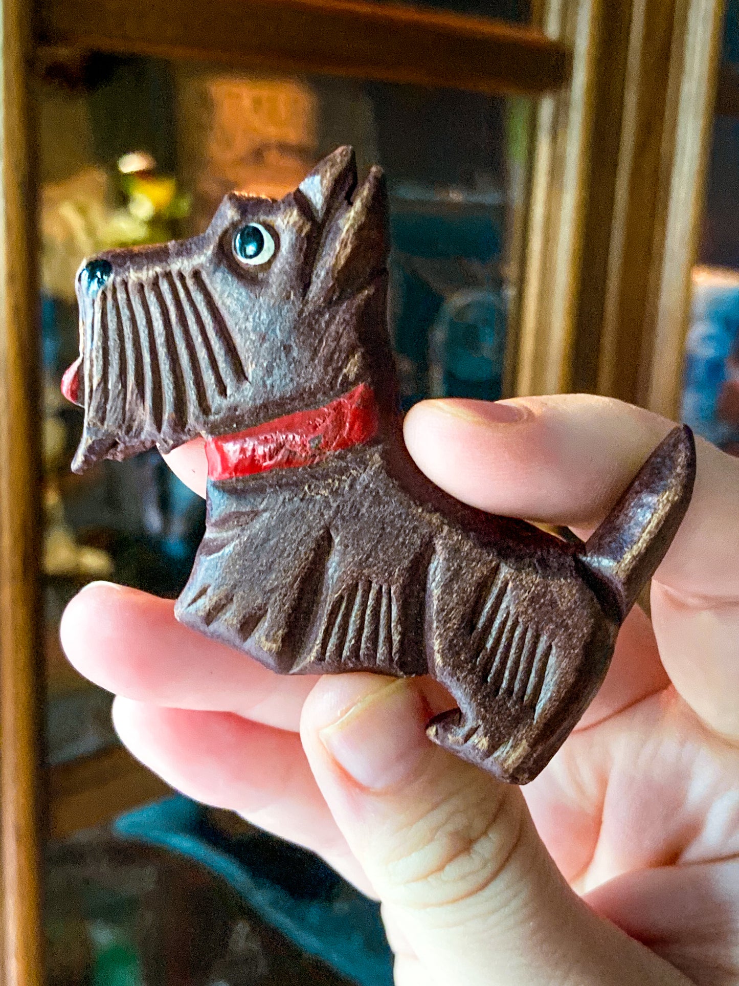 Vintage Hand Carved Painted Wooden Scottie Dog Large Brooch Pin