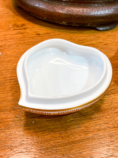 Vintage Herend Hand Painted Autumn Chinese Bouquet Heart Porcelain Box