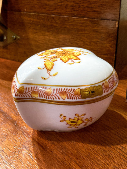 Vintage Herend Hand Painted Autumn Chinese Bouquet Heart Porcelain Box
