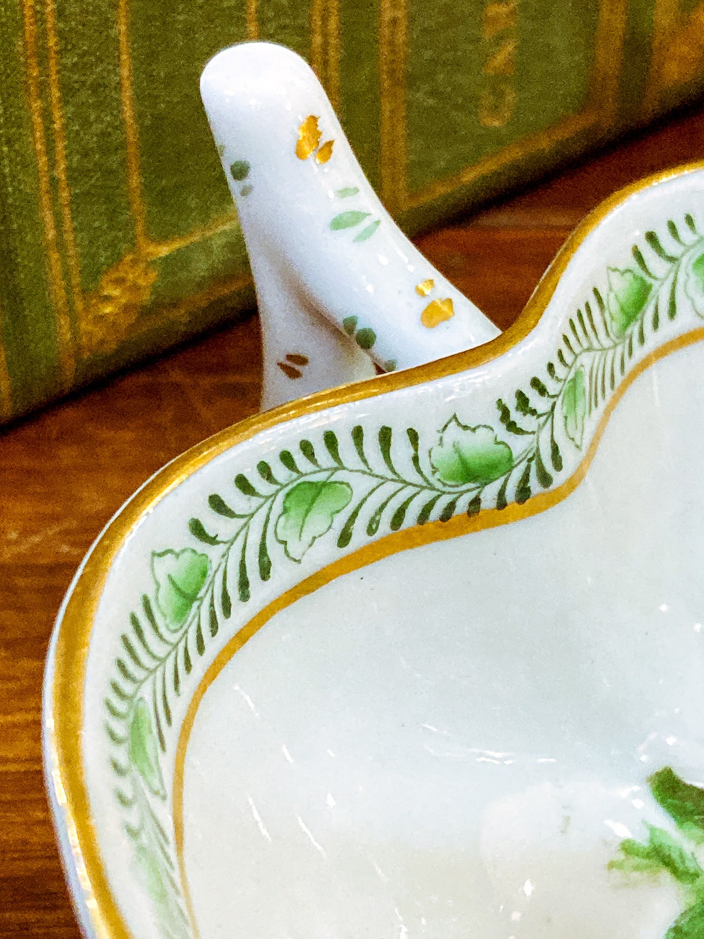 Vintage Herend Hand Painted Green Chinese Bouquet Porcelain Leaf Trinket Dish